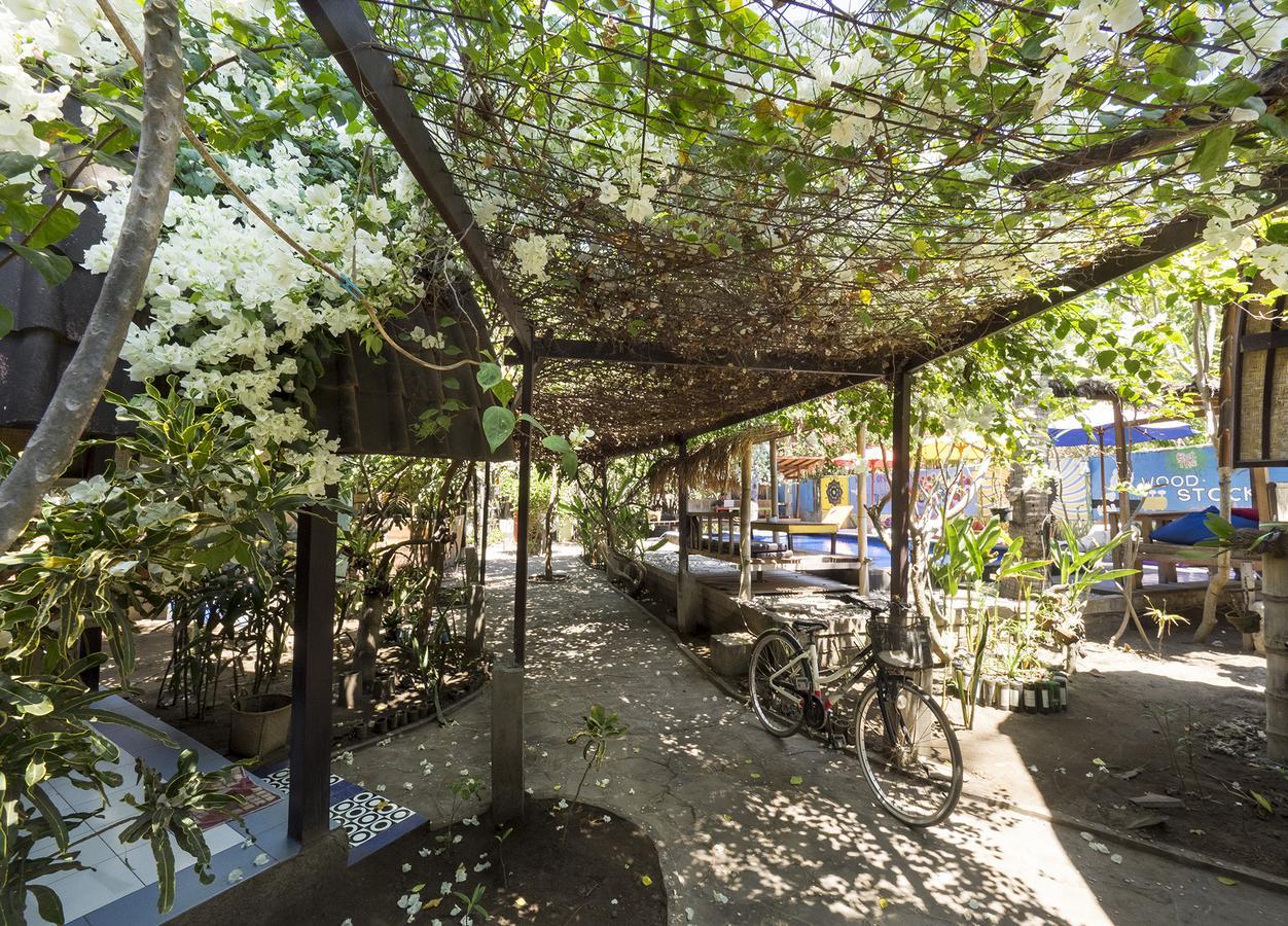 Woodstock Gili - Garden And Bungalows Hotel Quần đảo Gili Ngoại thất bức ảnh